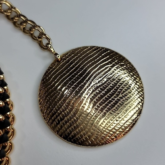 VINTAGE Gold Chain Black Leather Weave Belt with Medallion Links - Picture 2 of 6